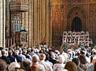 Canterburský arcibiskup Justin Welby promlouvá bhem zvlátní bohosluby v...
