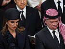 Jordánská královna Ranija a král Abdalláh II. na pohbu britské královny...