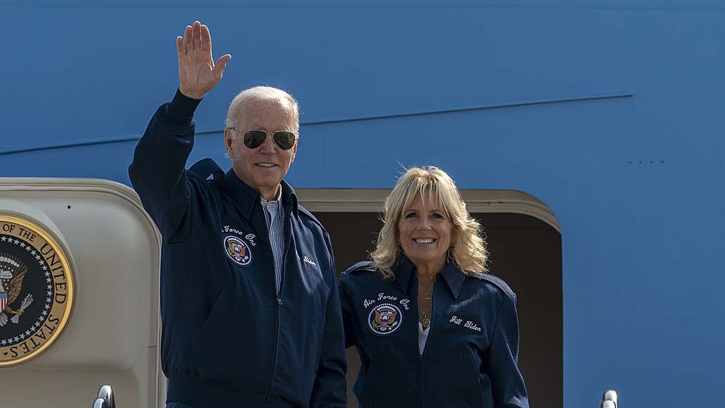 Americký prezident Joe Biden s manelkou Jill (17. záí 2022)