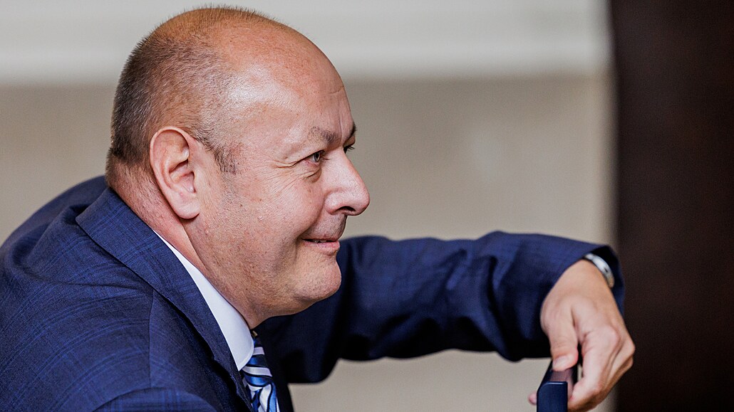 Ekonomický znalec Vít�zslav Hálek