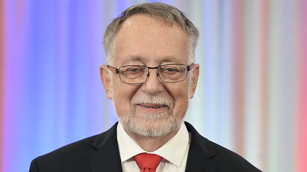 Poslanec SPD Jaroslav Ba�ta bude kandidovat na prezidenta republiky.
