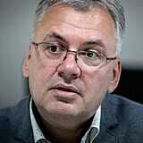 Krajsk pedseda SPD Peter Harvnek se stal ostravskm volebnm ldrem,...