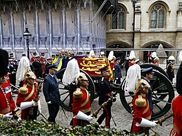 Poheb britské královny Albty II. v Londýn. (19. záí 2022)