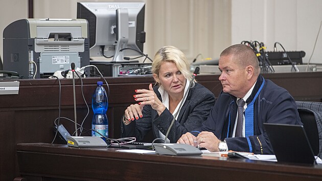 Soud s Andrejem Babiem a Janou Nagyovou v kauze ap hnzdo pokrauje. (13. z 2022)