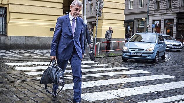 U Mstskho soudu v Praze pokrauje tet den jednn o kauze ap hnzdo s Andrejem Babiem. (14. z 2022)