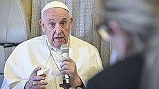 Papež František odpovídá na otázky novinářů během tiskové konference na palubě... | na serveru Lidovky.cz | aktuální zprávy