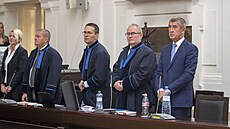 Andrej Babi u soudu v kauze apí hnízdo