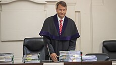Soudce Jan ott zaal podle plánu íst výpovdi dalích svdk. (13. záí 2022)
