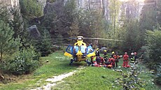 Záchrana těžce zraněného horolezce v Prachovských skalách. (14. 9. 2022)