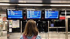 Panely jsou v Let�anech celkem t�i Pro sm�r Prosek, sm�r Let�any a sm�r Kbely.