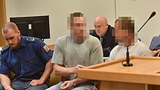 Z p�epadení sm�nárnice jsou ob�alovaní dva Poláci, soud je v�ak ob�aloby...