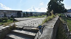 Lávka u prmyslové koly ve Vsetín je v havarijním stavu (záí 2022)