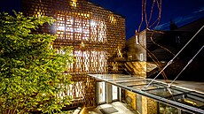 Na jeho míst� vyrostla v letech 2018�2019 nová architektonicky hodnotná budova...
