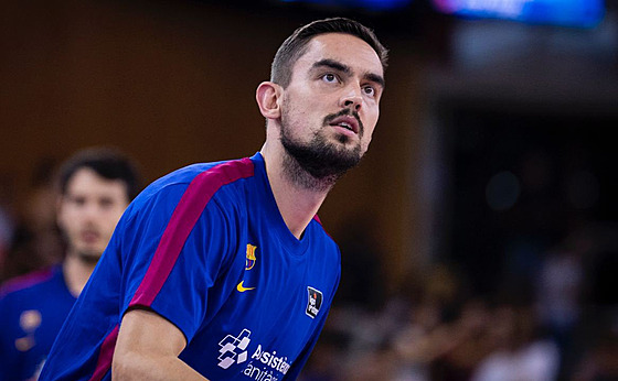 Tomá Satoranský se chystá na obnovenou premiéru v dresu FC Barcelona.