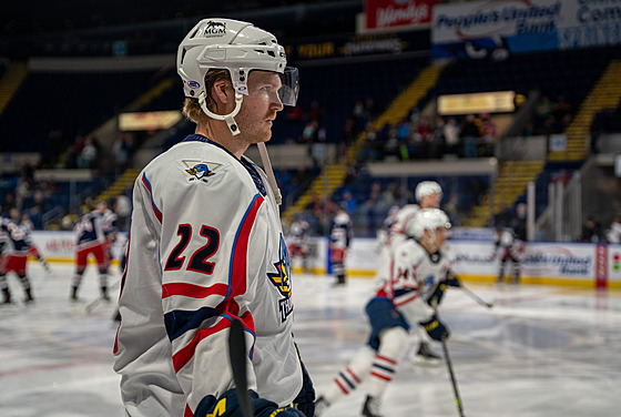 Josh Wesley v dresu Springfield Thunderbirds