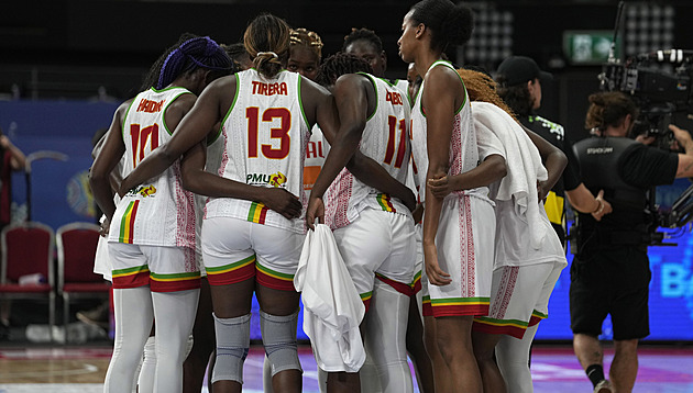 Basketbalistky Mali se omluvily za rvačku na mistrovství světa