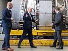 Nmecký kanclé Olaf Scholz (uprosted) a éf spolenosti Siemens Energy...