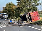 Nehoda osobního a nákladního automobilu u Mlníka (29. záí 2022)