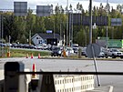 Kolony ped rusko-finskou hranicí u pechodu Lappeenranta (22. záí 2022)