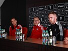 Martin Masaryk, Petra Bertholdová a Lucie Martínková na tiskové konferenci ped...