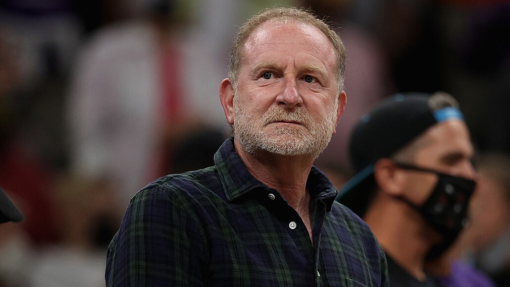 Robert Sarver