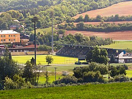 Severoeské Blany, fotbalem proslavené v celé Evrop, leí v údolí obklopené...