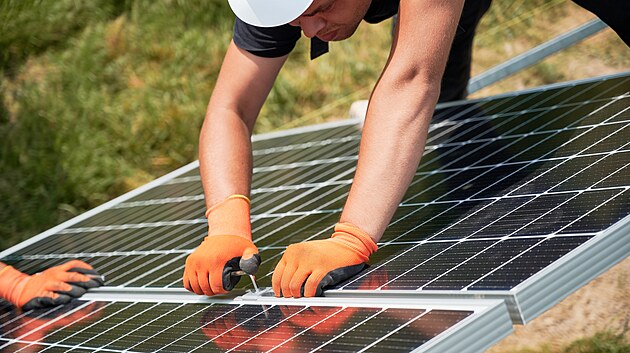 Fotovoltaické panely určené pro rodinné domy jsou hitem posledních měsíců.