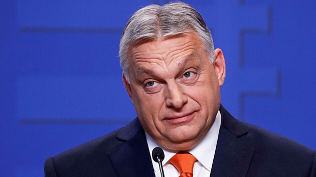 Maarský premiér Viktor Orbán po parlamentních volbách v Budapeti. (6. dubna...