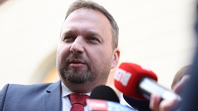 Do �t�bu SPOLU dorazil p�edseda koali�n�ch stran ��f lidovc� Marian Jure�ka. (24. z��� 2022)