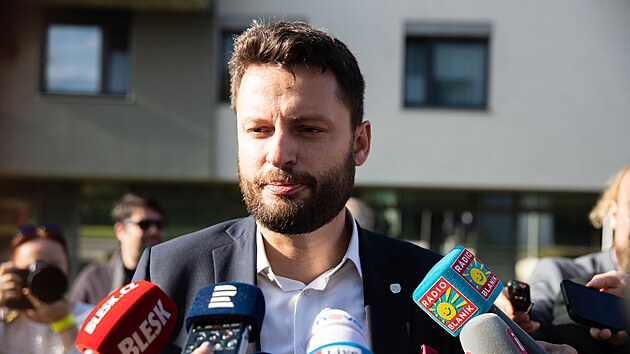 Do �t�bu hnut� ANO dorazil Ond�ej Prokop, dvojka na pra�sk� kandid�tce. (24. z��� 2022)