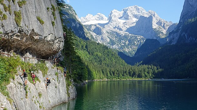 Via ferrata u Pednho Gosauskho jezera s vhledem a haltatsk ledovec a vrchol Hoher Dachstein