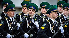 Vojenská pehlídka ke dni vítzství na faistickým Nmeckem v Moskv (9. kvtna...