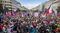 Demonstrace Česká republika na 1. místě s názvem Nenásilná revoluce v Praze....
