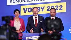 Petr Fiala hovoří na tiskové konferenci ve štábu koalice SPOLU. (24. září 2022)