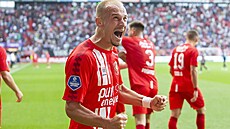 eský ofenzivní záloník Václav erný z Twente Enschede slaví gól proti PSV...