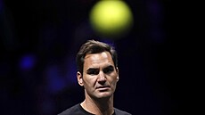 Roger Federer pi tréninku v djiti Laver Cupu.