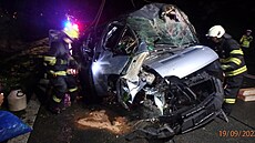 Nehoda osobního auta mezi Vamberkem a Rychnovem nad Kn�nou (19. 9. 2022)