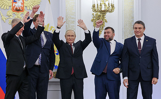 Putin oslavuje anexi s dosazenými šéfy čtyř okupovaných ukrajinských regionů