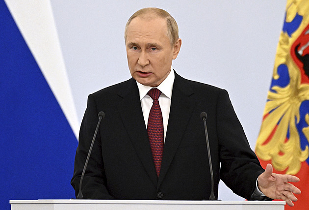 Putin vyhlásil anexi a očernil Západ. Bojujeme za velké historické Rusko, řekl