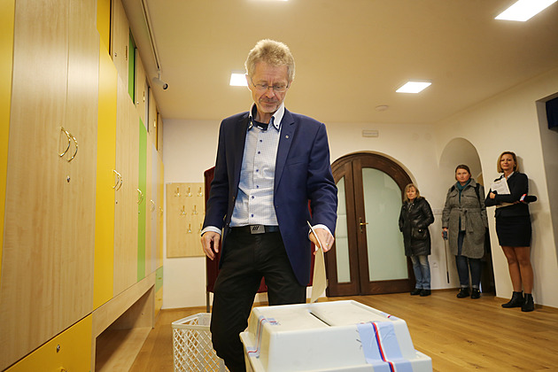 Volby do Senátu provázela nízká účast, vyčnívalo jen Jihlavsko