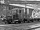 Vzácný snímek lokomotivy T200.102 v areálu papírny v roce 1937