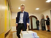 Předseda Senátu Miloš Vystrčil odevzdal svůj hlas ve 2. kole senátních voleb....