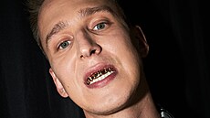 Ji�í Výmola (Yo Grillz) p�i focení pro anketu Esquire Man