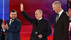 Ruský prezident Vladimir Putin na koncertu konaném na Rudém náměstí v Moskvě na...