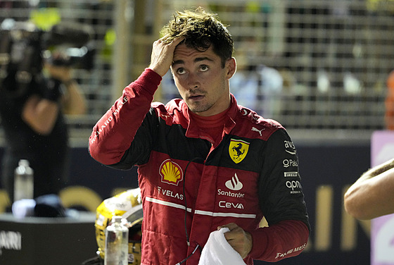 Charles Leclerc, vítz kvalifikace na Velkou cenu Singapuru.