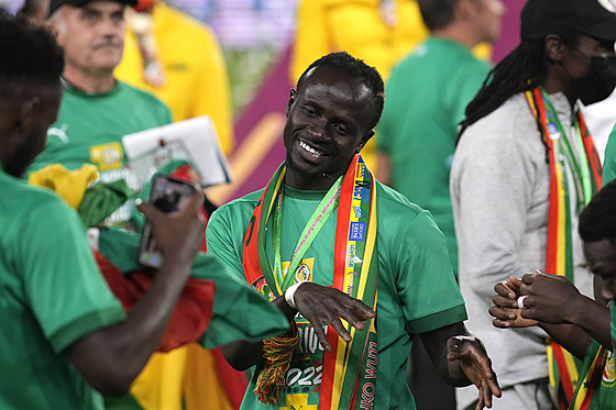 Sadio Mané slaví zlato na Africkém poháru národ. V rozstelu proti Egyptu dal...