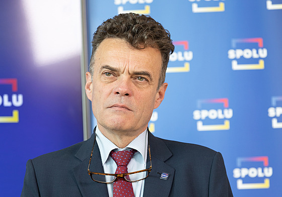Senátor Tomá Czernin (TOP09) na snímku ze 4. íjna 2022.