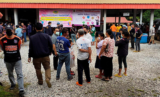 Expolicista v Thajsku chladnokrevně vraždil ve školce, celkem zabil 37 lidí