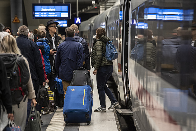 Sabotáž na německé železnici mohla mít politické pozadí, tvrdí kriminalisté