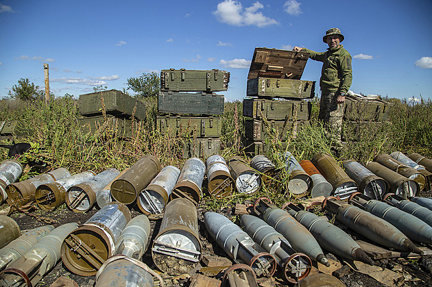 Nejvíc zbraní dodává Ukrajincům Rusko. Ukořistěné vybavení pohání ofenzivu